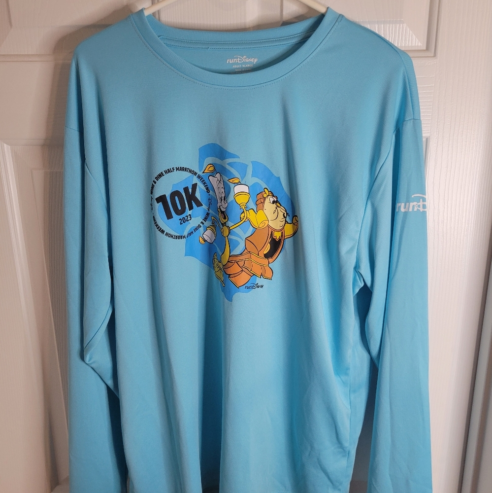 2023 RunDisney Wine & Dine 10K Long Sleeve Shirt | Men’s Xl